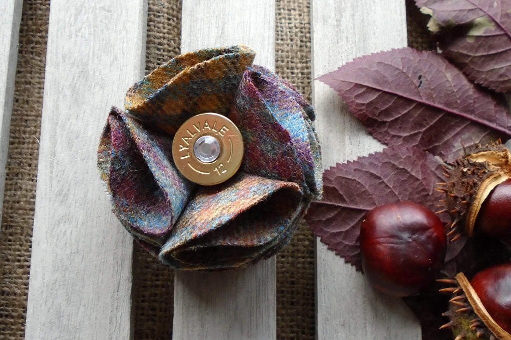 Sporting Tweed Brooch - Mole Houndstooth