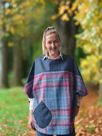 Ainderby Oversized Tweed Top - Navy Herringbone / vibrant skies