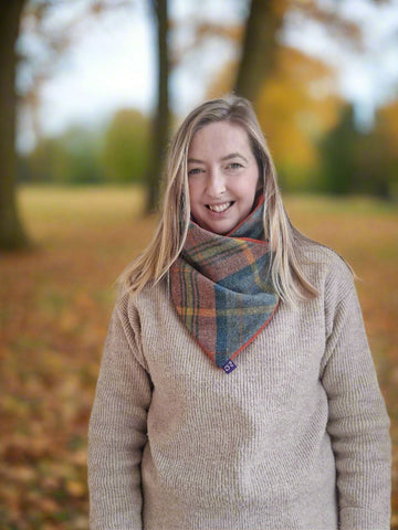 Classic Tweed Snood - Pumpkin Latte