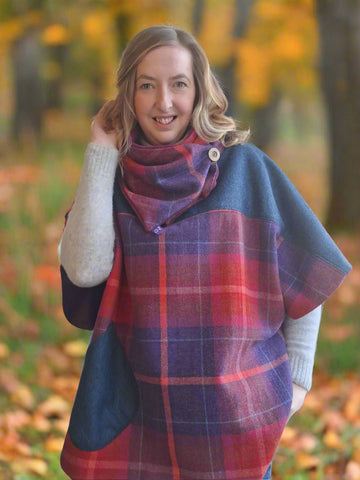 Ainderby Oversized Tweed Top - Navy Herringbone / Fire Cracker