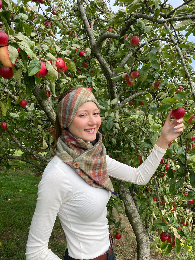 Classic Tweed Snood - Autumn Orchard