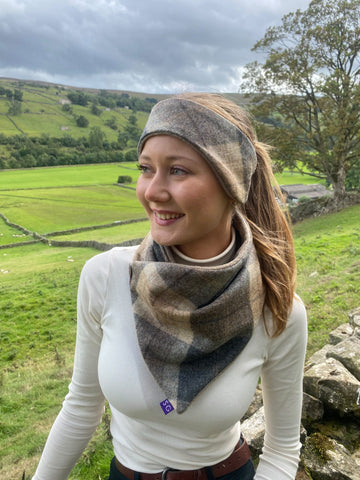 Classic Tweed Snood - Moorland Stone
