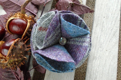Tweed Brooch/clip - Blue Stripe