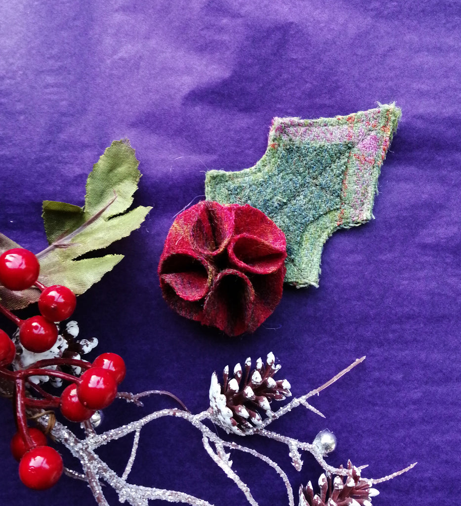 Holly Brooch- Avacado Green