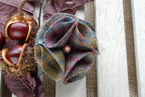 Tweed Brooch/clip - Mole Houndstooth