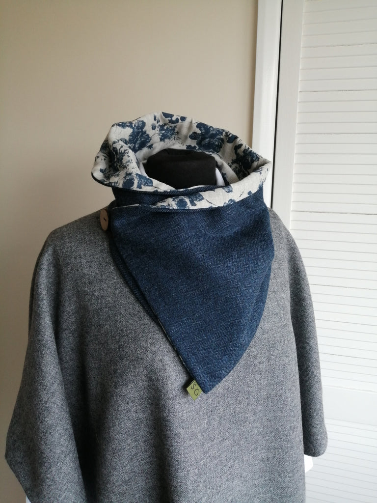 Sustainable Snood - Navy & Blue Floral