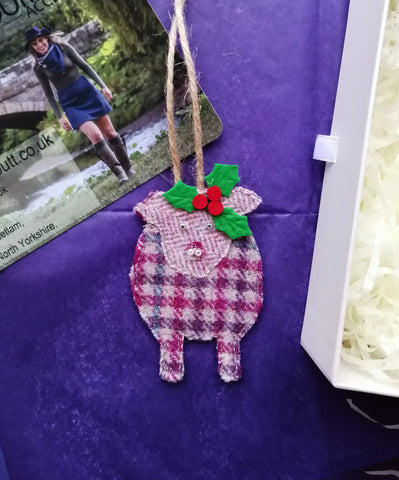 Tweed Christmas Pig