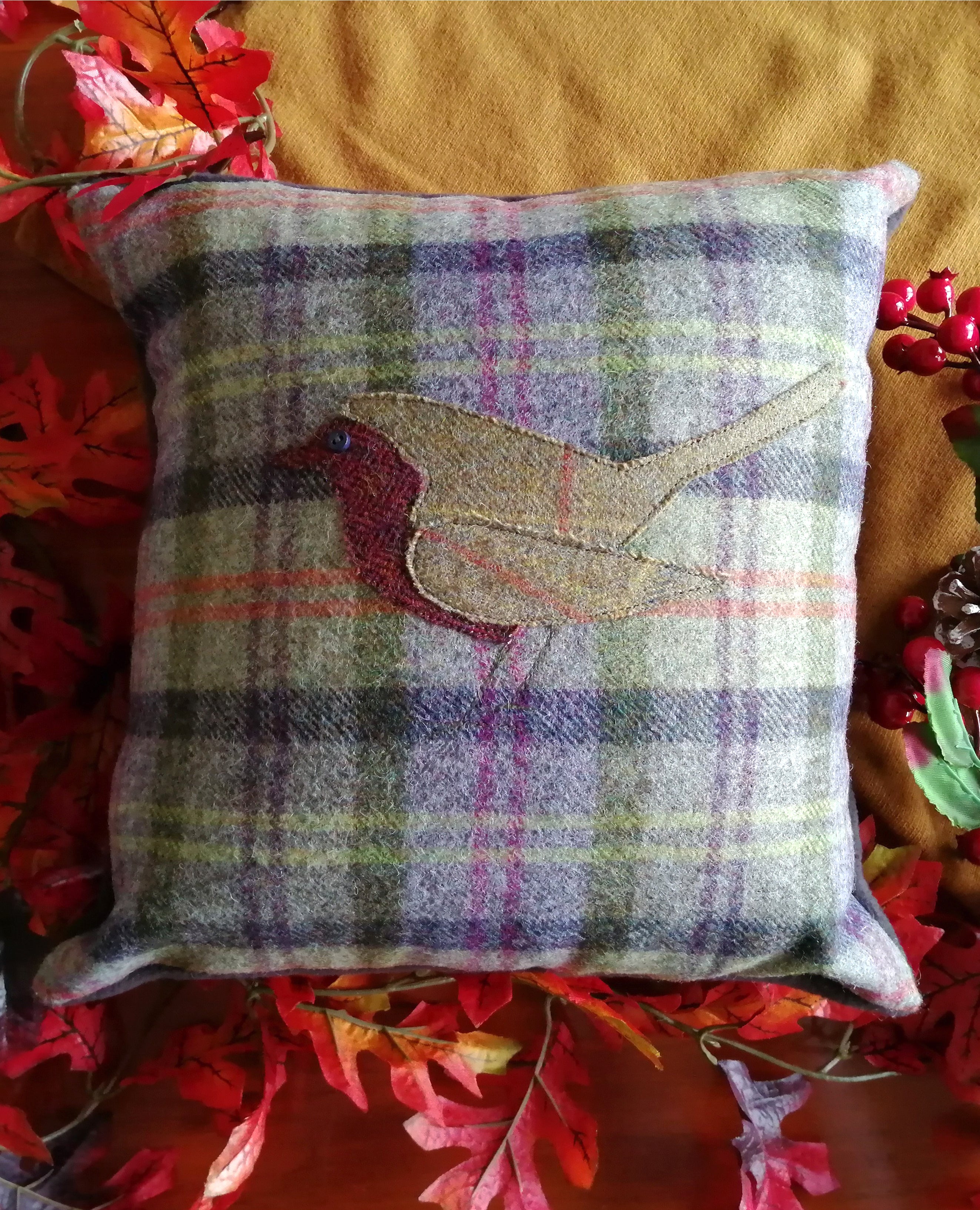 Festive Robin Tweed Cushion Thistle